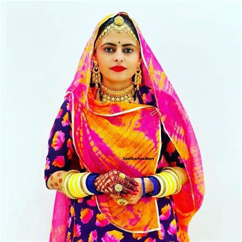 Marvadi nuide girel image.  Save documents, spreadsheets, and presentat...