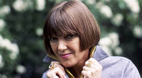 Mary Quant, miniskirt mastermind of swinging 60s, dies at 93