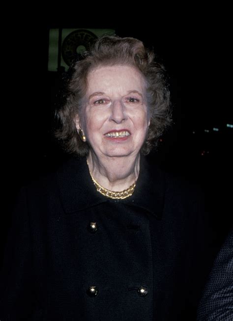 Mary Wickes - Aveleyman