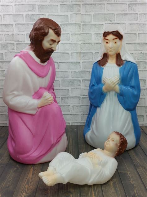 Mary and joseph blow mold. Nativity 4 Piece Set 18" Lighted Blow Mold Mary Joseph Baby Jesus Blow-Mold MCM. Good preowned Vintage condition with some signs of age and color wear due to use and storage. This set is 4 pieces. Joseph, Mary, Baby Jesus, and Manger. 