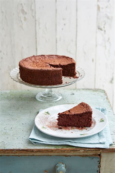 Mary berry chocolate and beetroot cake. - Ford ba falcon 2002 2005 service repair workshop manual.