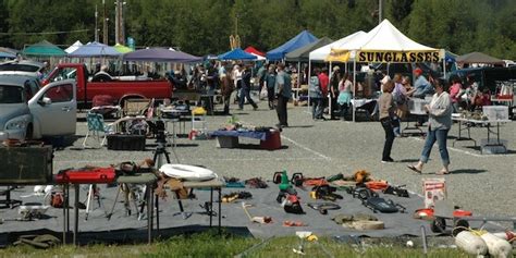 Marysville swap meet. MARYSVILLE, Wash., June 20, 2023—Explore the City of Marysville's Junk in the Trunk garage sale event on Saturday, July 8, from 10 a.m. to 2 p.m. at the Marysville Community Center, 1015 State Ave. The free outdoor market will be located in the parking lot. This large Marysville community garage sale features up to 65 vendors selling second-hand and vintage toys, crafts, clothing ... 