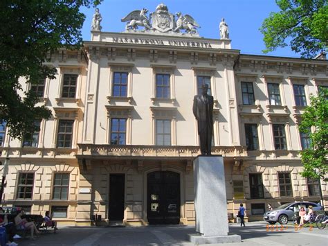 Masaryk University - Wikipedia