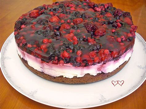 Mascarponekuchen mit Beeren Dessert rezepte beeren, Kuchen …