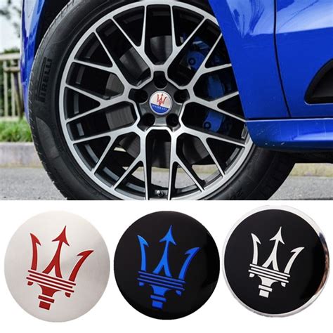 Maserati Spyder Gransport wheel w/center cap - $80 (Redmond)