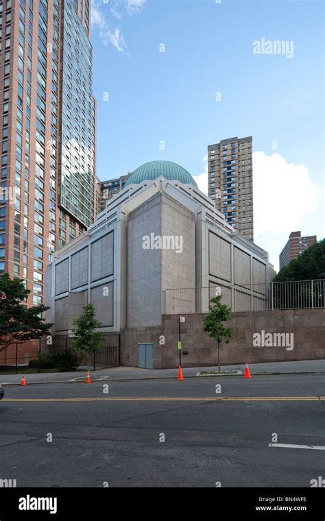 Masjid new york. .  ...