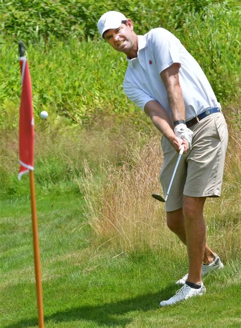 Mass. Amateur Golf: Broderick sizzles with a 62