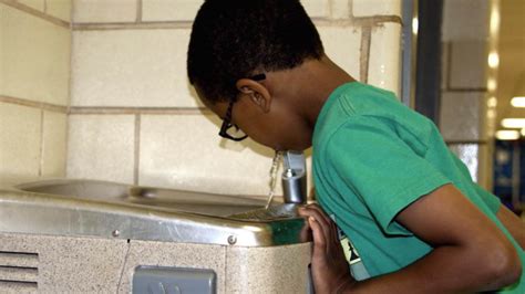 Mass. Gets C- Grade For Lead In School Drinking Water