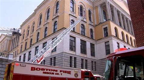 Mass. State House reopens after electrical fire 