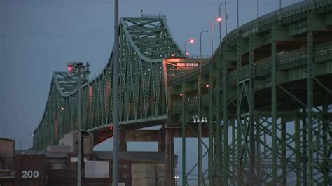 MassDOT announces weeknight lane closures on Tobin Bridge
