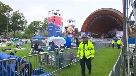 Massachusetts State Police call for evacuation of Boston POPS event due to weather