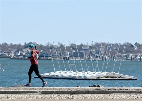 Massachusetts weather forecast: Close to 70 degrees on the way during ‘mostly dry week’