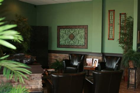 Massage fayetteville ar. The Bamboo Garden, Fayetteville, Arkansas. 52 likes · 7 were here. The BAMBOO GARDEN SPA offers 90 minute massages that include Thai Body work, Deep Tissue manipulati 