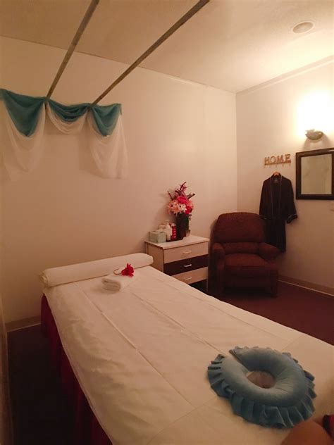 Massage in oc. Healing with Bamboo and Stones - Advanced Therapeutic Massage by Irena Hnatjuk-Zahirovic (491) Lake Forest, CA 92630 13.3 miles away Loading... Deal 60 min from $ ... Myo Pain Center OC (22) Costa Mesa, CA 92627 12.8 miles away Loading... Deal 60 min from $135 ... 