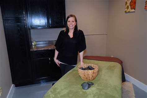Massage lincoln nebraska. Courtney has completed a variety of prenatal training courses including: Nurturing the Mother® Pregnancy and Postpartum Massage (2019) She also holds certification in Ashiatsu Oriental Bar Therapy (2018), Ashi-Thai (2020), and is proficient in Swedish, deep tissue, hot stone, and therapeutic cupping. Courtney opened Crescent Moon in 2019. 