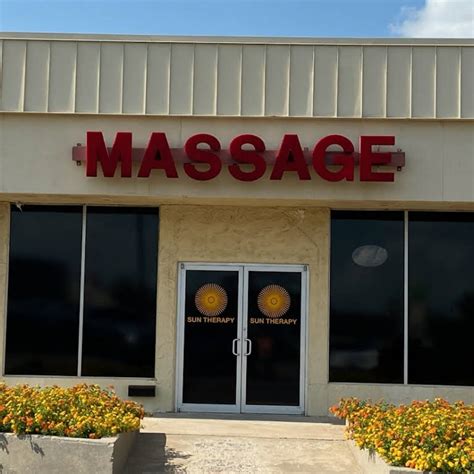 Massage okc. Thunder Cutz. 5.2 mi 1625 N Meridian Ave Oklahoma City, OK 73127 United States United States, Oklahoma City, 73127. 4.8. 