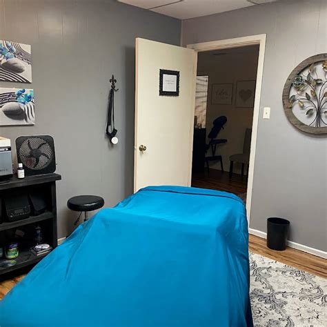 Relax with a deep tissue or Swedish massage for you or you and a loved one from Oceans Massage Spa with two locations in Lubbock, TX Oceans Massage Therapy Center ….