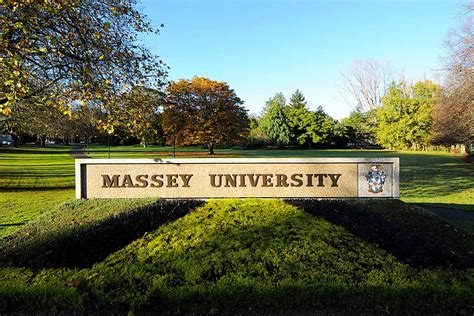 Massey university. Collin Post Memorial Scholarship in Sculpture. Supports promising students from Massey University’s Whiti o Rehua School of Art, College of Creative Arts, who have a strong interest in sculpture as a medium. Open to third and fourth-year Bachelor of Fine Arts or Bachelor of Māori Visual Arts students. Value: One … 