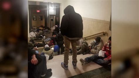 Massive Crowding Seen at NYC Intake Center for Homeless Men