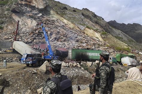 Massive landslide buries trucks, kills 2 people in Pakistan