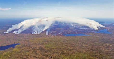 Massive wildfire in southwestern Nova Scotia has coastal town of Shelburne on edge