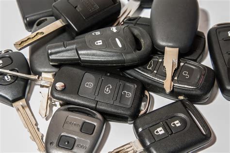 Motor vehicle master keys a. Any person who knowingly possesses a motor vehicle master key or device designed to operate a lock or locks on motor vehicles or to start a motor vehicle without an ignition key is guilty of a crime of the fourth degree. b. Any person who offers or advertises for sale, sells or gives to any person other than those ...