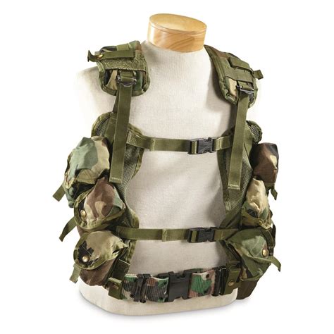 Master the Battlefield: Enhance Your Arsenal with the Army Load Bearing Vest