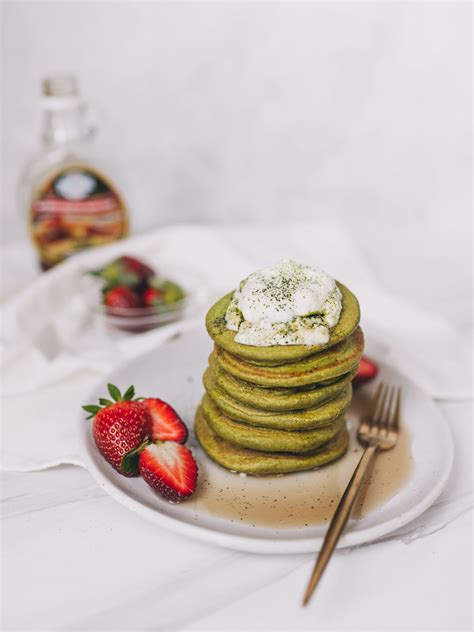 Matcha Protein Pancakes - Chloe Ting Recipes