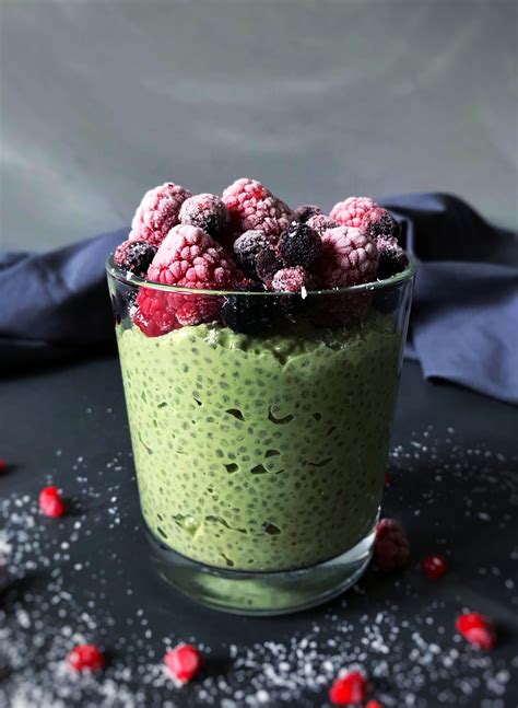 Matcha chia pudding. Directions. In a large bowl, whisk together almond milk, maple syrup and matcha. Stir in chia seeds. Let mixture sit for 15 minutes, then stir again. Pour into 4 half-pint Mason jars or ramekins. Refrigerate, … 