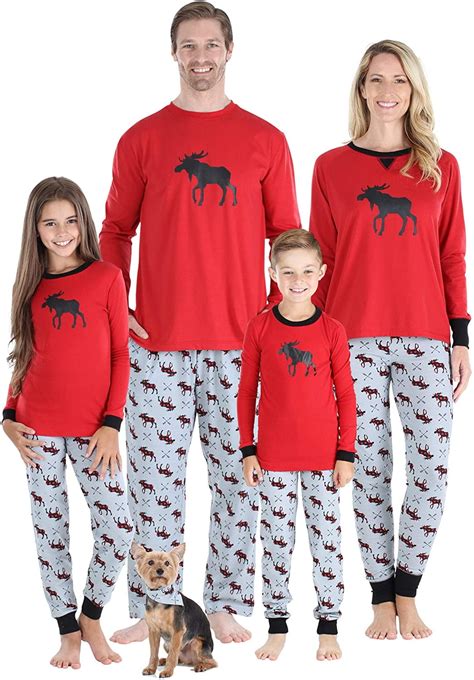 Matching family pajamas walmart. Things To Know About Matching family pajamas walmart. 