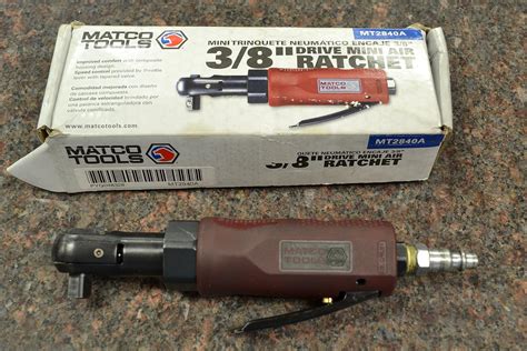 3/8" DRIVE 15-3/4" EIGHTY8 TOOTH FIXED RATCHET WITH ERGO HANDLE - RED BFR158R | Matco Tools. Share. Part No.