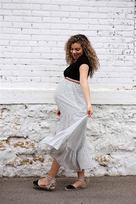 Maternity fashion. Women's Topshop Maternity. Now officially at home on ASOS, Topshop serves up the freshest bump-friendly 'fits for all you mamas-to-be with its range of maternity clothing. Dress for comfort in maternity leggings, T-shirts and hoodies, or make a statement with maternity dresses and printed blouses. Topshop maternity pyjamas have your PM … 