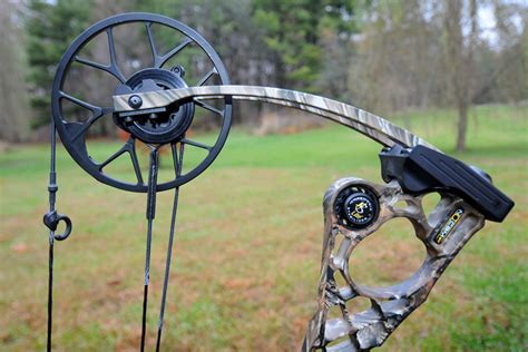 Mathews no cam htr. 1. The Mathews No Cam HTR is a single cam bow, while the HTX is a dual cam bow. This means that the No Cam HTR has one less cam to tune, making it slightly easier to tune. 2. The No Cam HTR has a shorter axle-to-axle length than the HTX, making it more compact and easier to handle in the woods. 