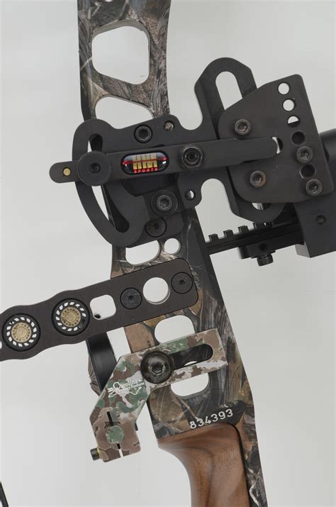 SPARTA, Wis. – Mathews introduces three new models for 2013 designed with the discriminating archer in mind! Mathews Creed, in camouflage, sports a 30-inch axle-to-axle height and 7-inch brace height for speed and accuracy. The Mathews Solocam Creed is the signature bow offered and is fueled by an all new high-performance SimPlex Cam.. Mathews solocam