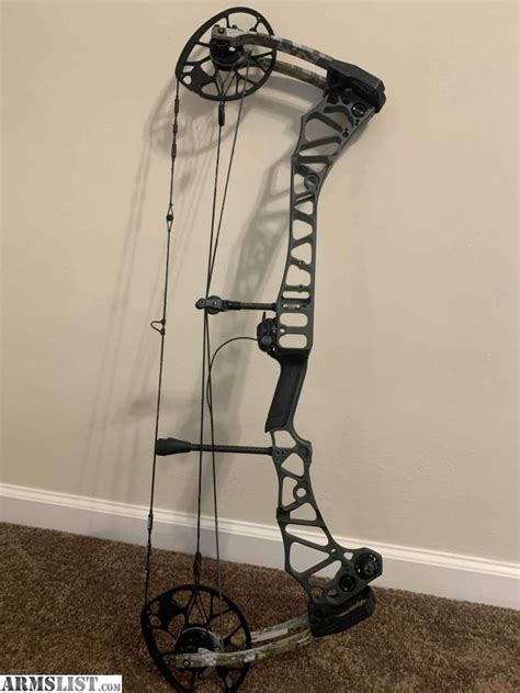 Mathews traverse for sale. 2019 Mathews Traverse: Do It All...Well For 2019 Mathews released the pinnacle of the Halon design that can do it all, the Traverse. This bow features the venerable Crosscentric Cam System proven since the original Halon series bows. What has changed however is the Engage grip that provides a slightly higher wrist than previous Flatback grips. The Traverse also features a riser design that is ... 