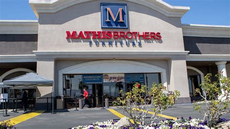 Mathis brothers indio. Mathis Brothers has once again closed the showroom in Indio. Just one week ago, the store had reopened its door s, inviting customers to shop in person on the showroom floor. The store had ... 