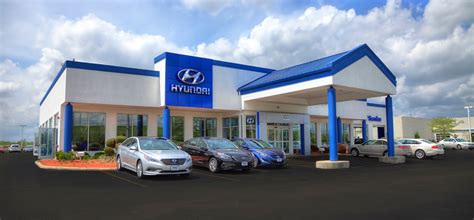 Matteson auto mall. The experts at World Hyundai in the Matteson Auto Mall work with customers that have a wide range of credit related obstacles, such as low credit score, repossession, financial judgment, divorce, foreclosure, student loan debt, credit card debt, and more. 