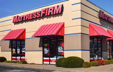 Mattress Firm Lakeview East - Closed - Chicago, IL 60657