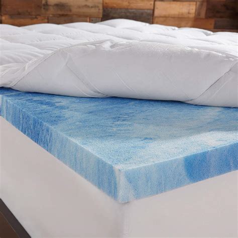 Mattress topper for side sleepers. Jan 31, 2024 ... Memory foam toppers also act as shock absorbers for noise and motion, which helps reduce nighttime disturbances. Synthetic Fiber: These toppers ... 