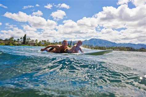 Maui surfing. Nov 10, 2020 ... These rolling peeler waves are found during pretty much any season but the peak times for longboarding are summer days. Our favorite spots for ... 