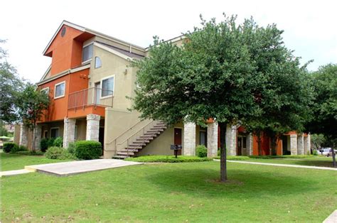 Maverick creek villas. Looking for an house or apartment for rent in Maverick Creek, San Antonio, TX? We found 8 top listings in Maverick Creek with a median rent price of $1,722. 