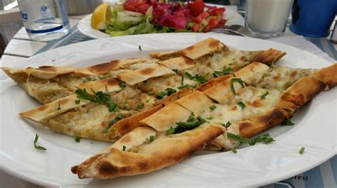 Mavi pide Turkish Living Forum.