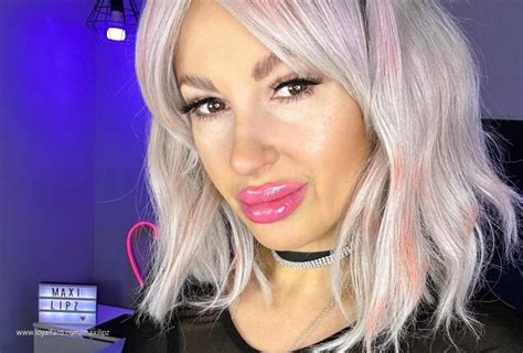 Maxilipz Onlyfans Leaked +18 💋 18 Videos