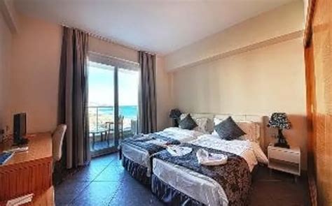 veodersti.rgarabwor.edu.pl. 