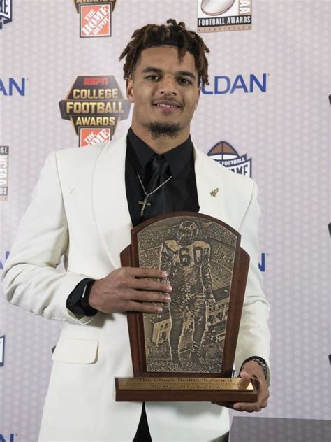 USC quarterback Caleb Williams took home both the Maxwell Award and the Walter Camp Award, both handed out to the Player of the Year in college football. He's the fourth USC player to win.... 