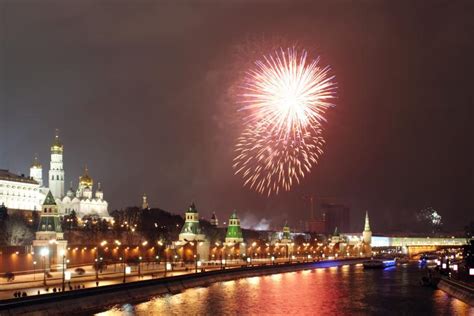May 1 holiday in russia. 9 May, 2015 / Today, Russia and other countries of the former Soviet Union celebrate the 70th anniversary of the victory over Nazi Germany in World War II. It is a joyous and sad holiday. We want to honor the memory of all those killed in this hopefully last world war. Russian holidays list January January 1-6, 8 (days off) - New Year Holidays 