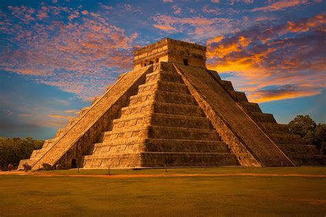 Maya mexican. Nov 22, 2023 · Maya society thrived at Palenque between the 5th and 9th centuries A.D., powered by the site’s location on a commercial route between central Mexico and the Yucatán Peninsula. 