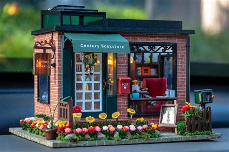 Mayberry street miniatures website. USPS zip code maps can be found by visiting the USPS website and inputting the street address, city and state. There is also an option to look up the zip code map by company or to ... 