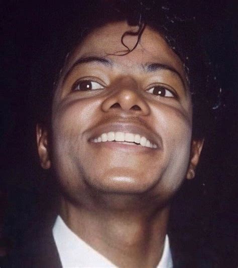 Maykıl Jackson Facebook.