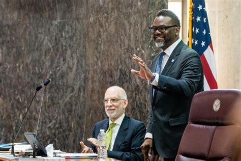 Mayor Johnson presides over his first Chicago City Council meeting